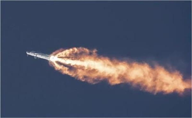 انفجار صاروخ وكالة الفضاء اليابانية خلال اختبار المحرك…