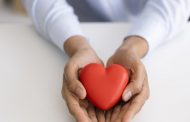 العلماء يتقدمون خطوة نحو ثورة زراعة القلب في اختراق طبي جديد...