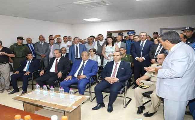 عون يشرف على تدشين مصنع لإنتاج الكواشف الطبية ببلدية عين مليلة