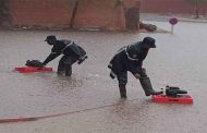 العثور على جثة امرأة جرفتها مياه وادي اغيهي بتمنراست وإنقاذ 20 شخصا 