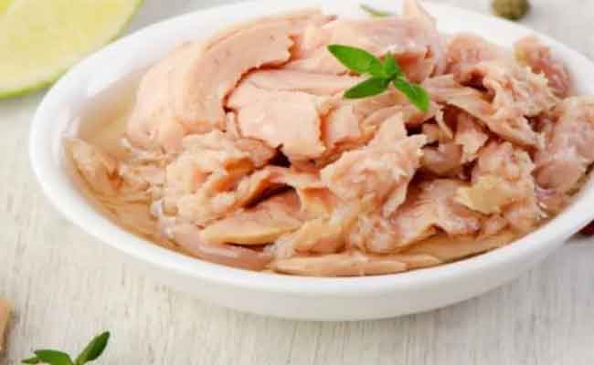 عشريني يلفظ أنفاسه الأخيرة بعد تسمم غذائي جراء تناول تونة مصبرة بقسنطينة