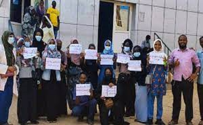السودان إضراب الأطباء يفاقم انهيار الرعاية الصحية في بورتسودان
