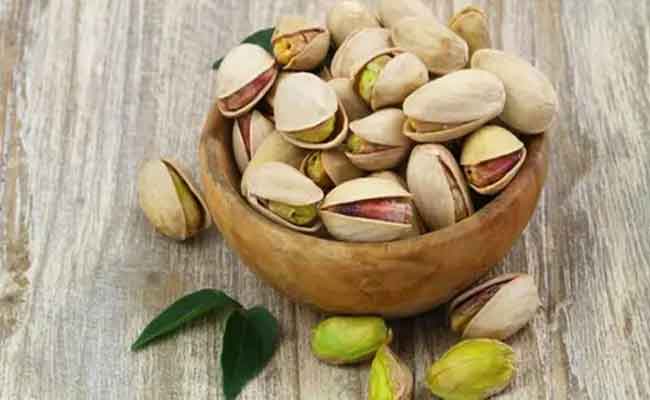 فوائد الفستق الحلبي الأخضر لا يمكن توقعها…تناوليه في موسمه