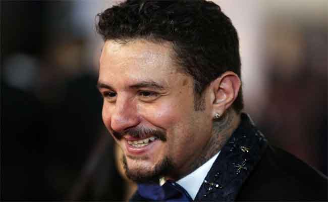 أحمد الفيشاوي يعود الى الكوميديا مع “عادل مش عادل”…