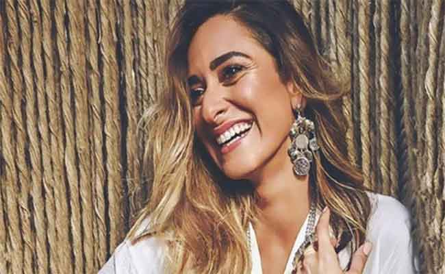 أمينة خليل ضيفة شرف فيلم” أنف وثلاث عيون” بدل دينا الشربيني…