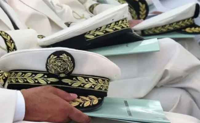 إشراف وزير الداخلية على التنصيب الرسمي للولاة المعينين