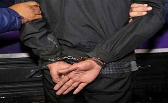 الإطاحة بعصابة الطريق السيار بالبويرة