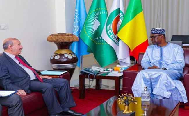 استقبال سفير الجزائر من طرف وزير خارجية مالي