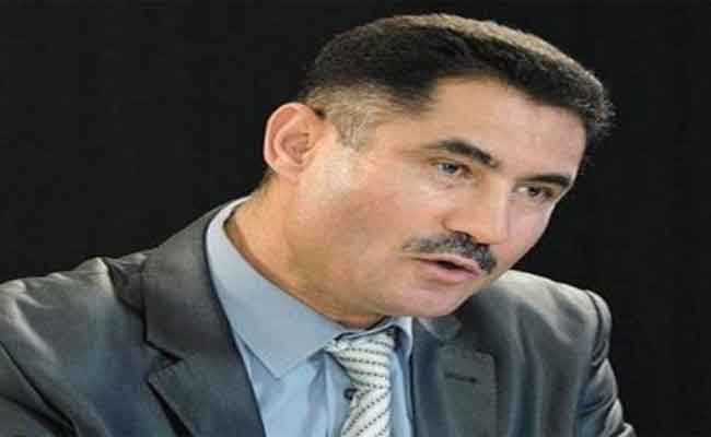 تعيين محمد لعقاب وزيرا للاتصال