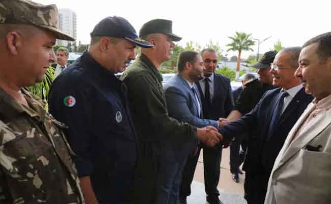 شروع وزير الفلاحة في زيارة رسمية لولاية وهران