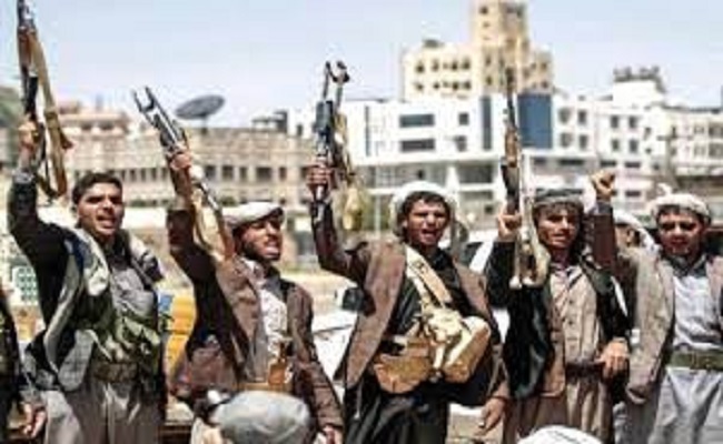 الكشف عن انقسامات عميقة وصراعات متنامية بين القيادات الحوثية