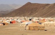 صواريخ حوثية تستهدف مخيمات النازحين في مأرب