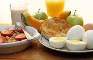 الفطور الصحي: أفضل 8 أطعمة وفق خبيرة تغذية