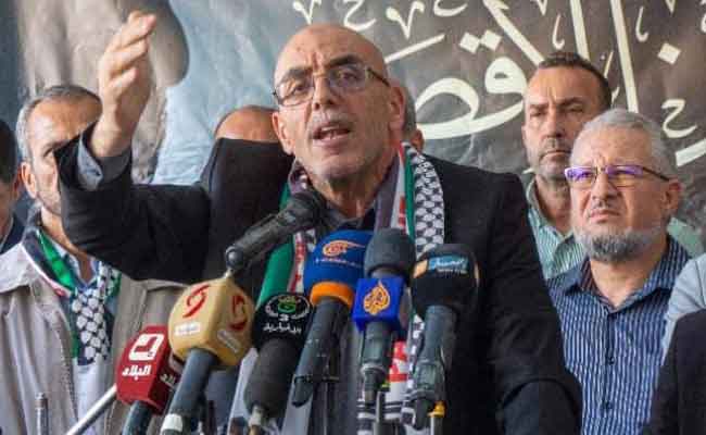 حمس تنظم وقفة تضامنية مع الشعب الفلسطيني