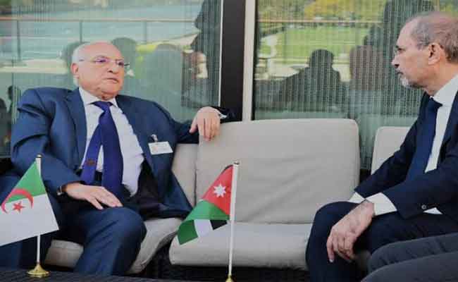 اجتماع عطاف مع نظيره الأردني بنيويورك 