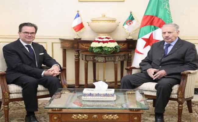 استقبال قوجيل لسفير فرنسا بالجزائر