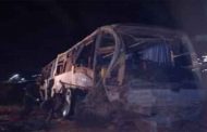 اصطدام بين حافلة وسيارة يخلف قتيلان و33 مصابا بالنعامة