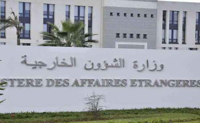 الخارجية تأمر بإلغاء كل التحضيرات المتعلقة بالاحتفالات المخلدة لذكرى الـ 1 نوفمبــر