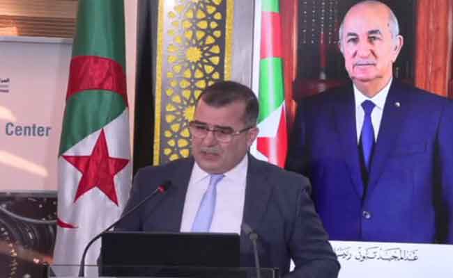 وزير العمل يكشف عن عدد المستفيدين من منحة البطالة