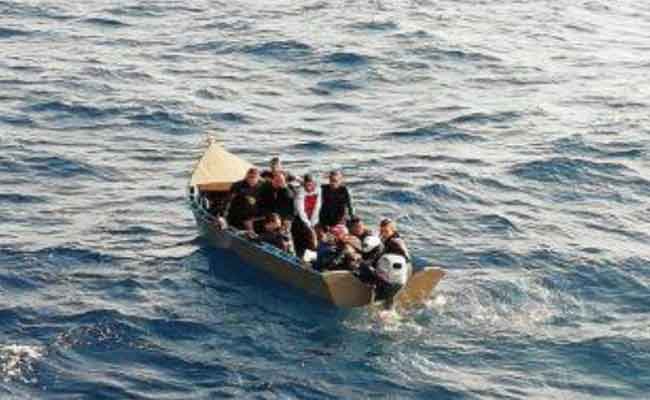 شرطة عين تموشنت تفكك ثلاث شبكات إجرامية تحترف تنظيم الهجرة  السرية