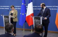 فرنسا توافق على تسليم معدات عسكرية لأرمينيا