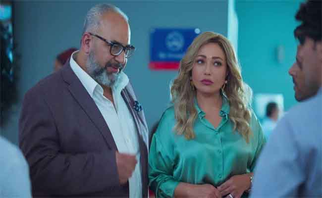 ليلى علوي تعانق الجمهورالسعودي في “الصندوق الأحمر” بموسم الرياض…