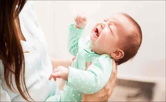 أسباب إجهاد الرضع وأهم أعراضه ومخاطره