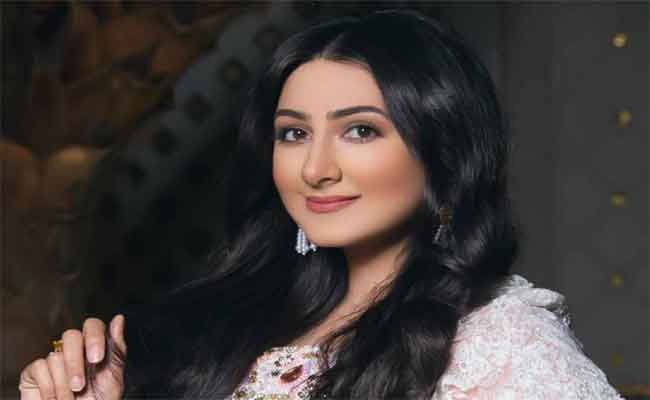 وعكة صحية تلم بهيفاء حسين وصوتها في خطر…