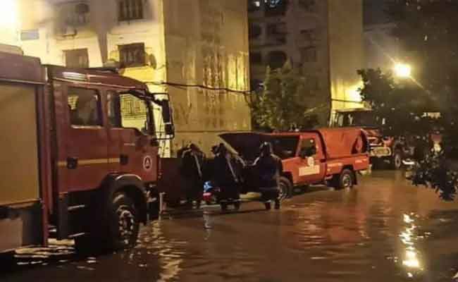 ارتفاع منسوب المياه بالمنازل يدفع إلى إجلاء 257 عائلة بسكيكدة