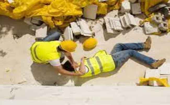 سقوط مميت لبناء بالبليدة