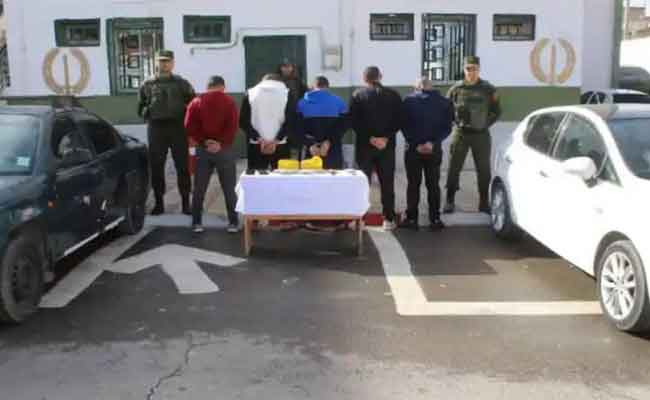 توقيف أربعة أشخاص يحترفون ترويج المخدرات بقسنطينة