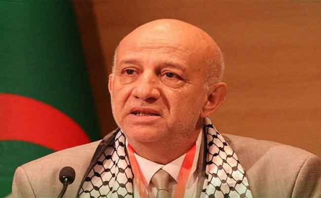 تزكية عبد الكريم بن مبارك بالإجماع أمينا عاما جديدا لـ”الأفلان”