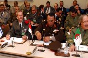 الجنرالات يعقدون صفقات السلاح والغاز مع إسرائيل ويتهمون دول الجوار بالخيانة