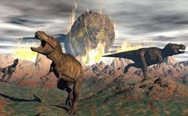 غبار كويكب تسبب بشتاء دام 15 عامًا أدى للقضاء على الديناصورات...