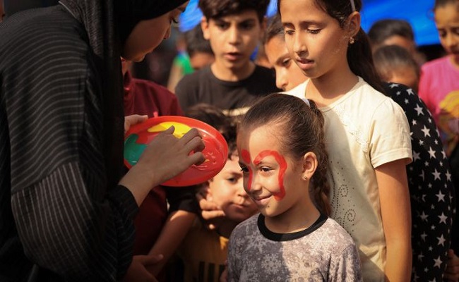 هدنة إسرائيل وحماس فسحة لعب وأمل لأطفال غزة