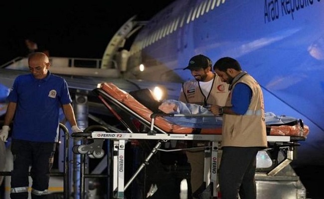 الإمارات تستقبل الطائرة الأولى من الأطفال الفلسطينيين الجرحى