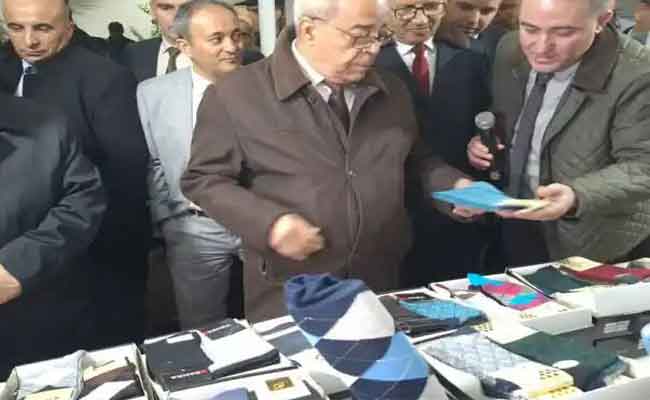 عون يؤكد ضرورة الإستثمار في القطاعات الداعمة والمكملة للصناعات الثقيلة والتحويلية