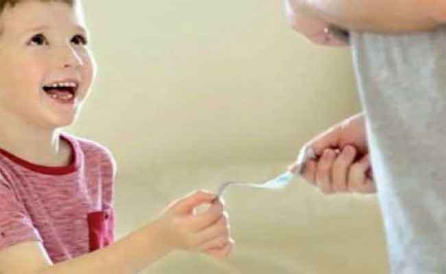 مصروف الطفل: نعمة أم نقمة في أيد الأبناء؟!