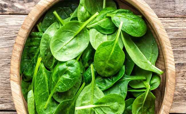 فوائد السبانخ مذهلة لصحتك…لا تتخلي عن هذا العنصر الغذائي الهامّ