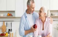 نظام غذائي صحي للمسنين يضمن بقاءهم بصحة جيدة...وفق اختصاصية