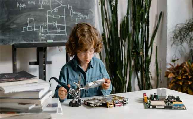 كيف تعرفين أن طفلك يمتلك سمات العبقرية؟