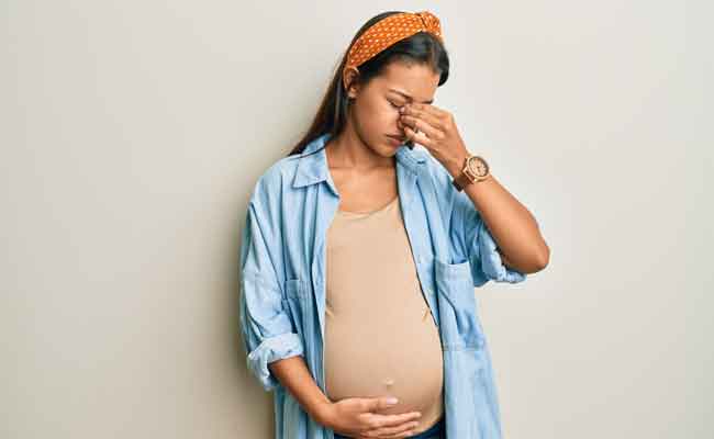 هل يمكن أن يؤثر الحمل على رؤية الحامل؟