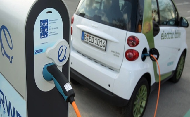 بطاريات السيارات الكهربائية مستقبل الطاقة في المنازل…