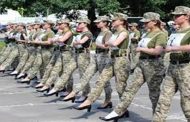 مسؤولة أوكرانية تدعو النساء للالتحاق بجبهات القتال...