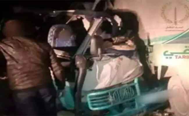 اصطدام بين حافلة وشاحنة يخلف خمسة قتلى و25 جريحا بتبسة 