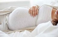 7 أسباب لعدم نومك في الشهر الثامن من الحمل...