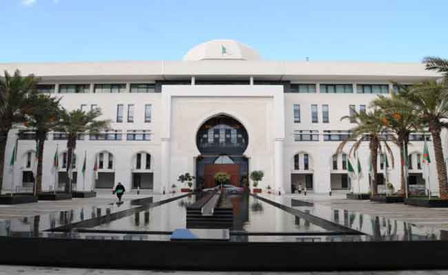 إدانة جزائرية للتفجير الإرهابي المزدوج في إيران