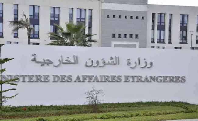 الجزائر تعرب عن “قلقها العميق” إزاء إنهاء اتفاق السلام في مالي