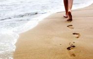 فوائد المشي على الرمل للتخسيس...ونصائح لتحقيق أقصى فائدة منه