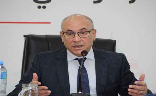 إشادة زيتوني بجهود أعوان البلديات وإطاراتها في حفظ الصحة العمومية